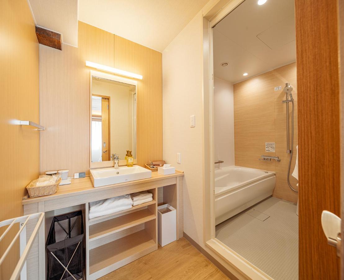 Kurashiki Ivy Square Hotel Exterior photo