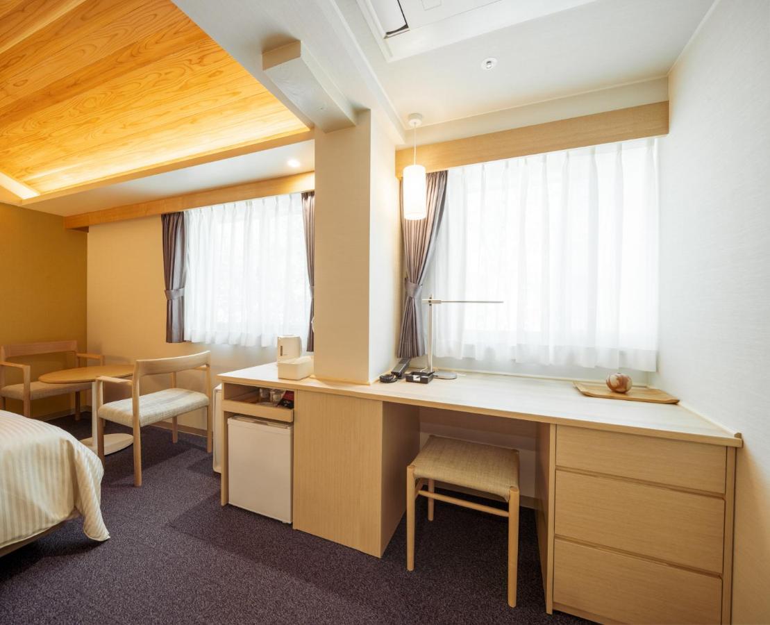 Kurashiki Ivy Square Hotel Exterior photo