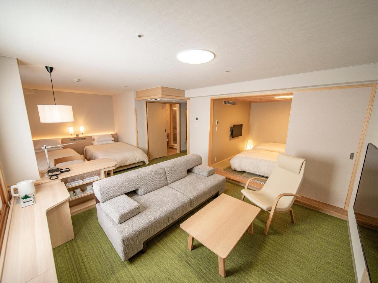 Kurashiki Ivy Square Hotel Exterior photo